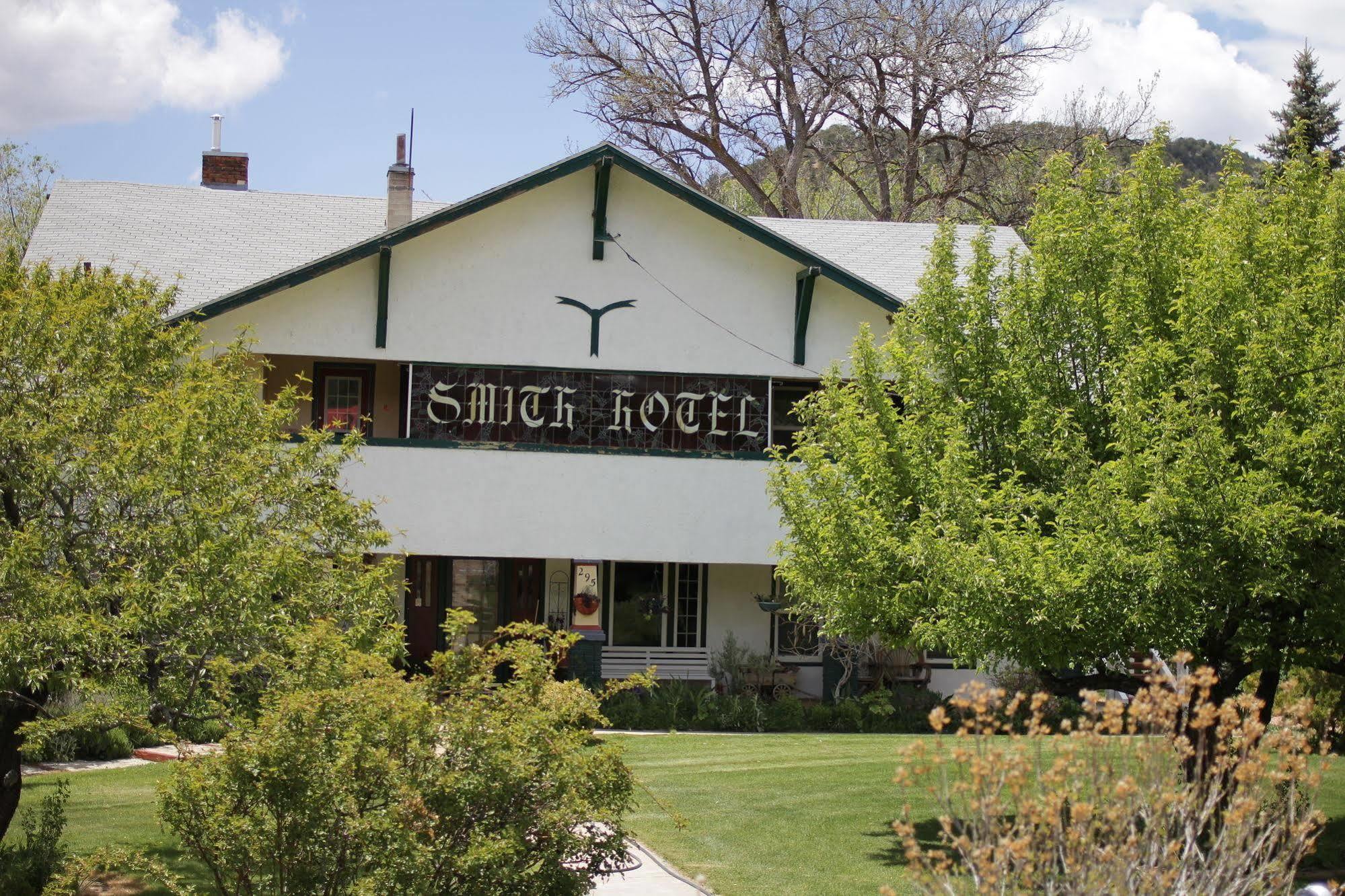 Historic Smith Hotel B&B Glendale Esterno foto