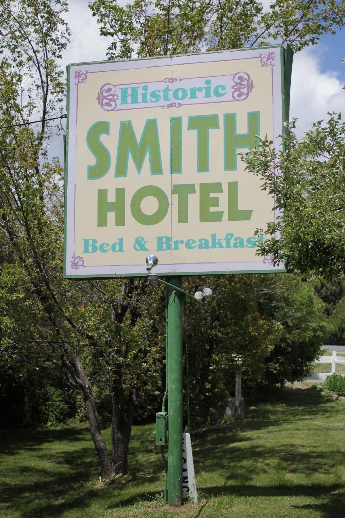 Historic Smith Hotel B&B Glendale Esterno foto